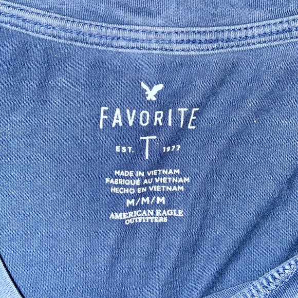 American Eagle t-shirt - Picture 2 of 2